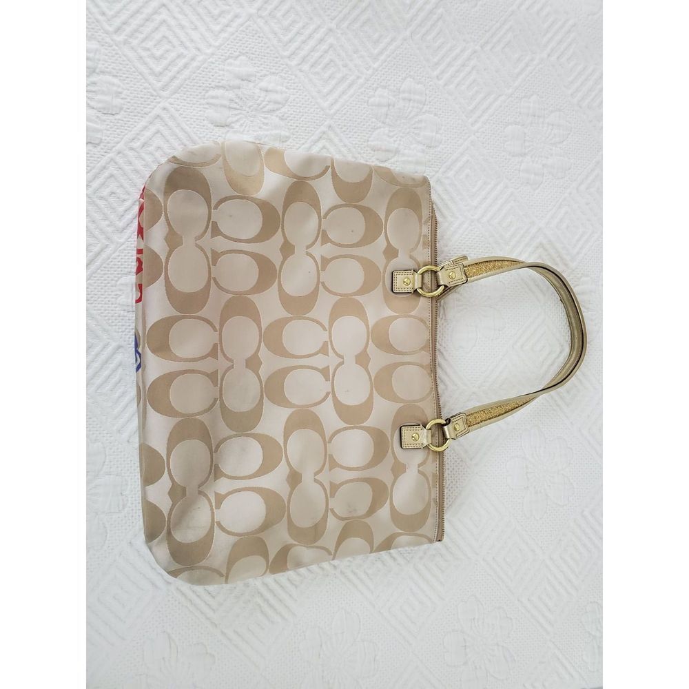 Coach Daisy Applique Multicolor Tote Bag - Picture 2 of 8